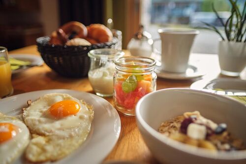 Frühstück im Hierlhof am Großen Alpsee – auch für externe Gäste ohne Übernachtung buchbar